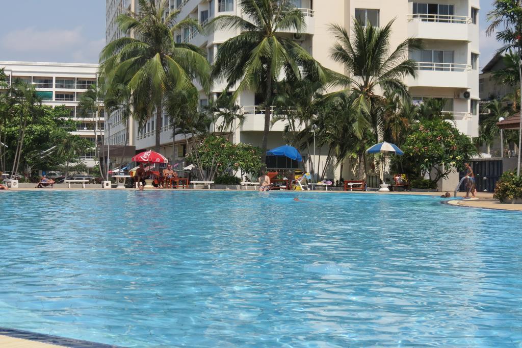 View Talay 1B Apartments Pattaya Eksteriør bilde