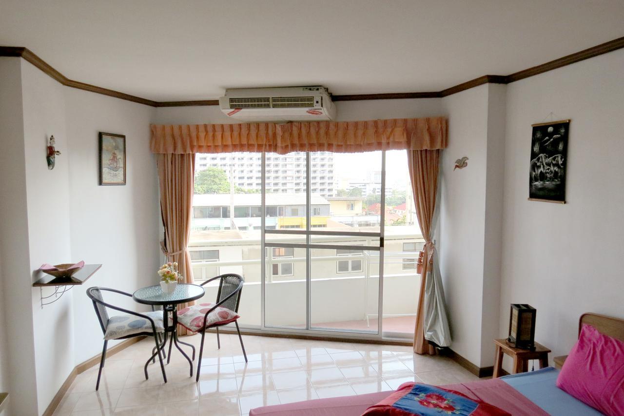 View Talay 1B Apartments Pattaya Eksteriør bilde