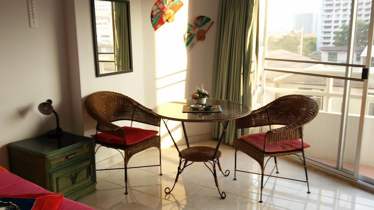 View Talay 1B Apartments Pattaya Eksteriør bilde