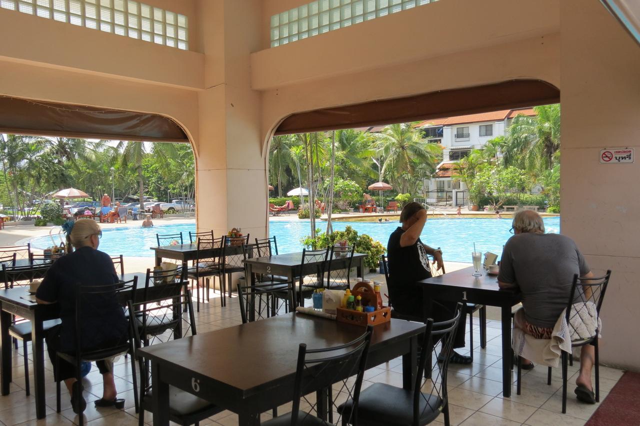 View Talay 1B Apartments Pattaya Eksteriør bilde