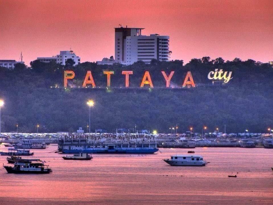 View Talay 1B Apartments Pattaya Eksteriør bilde
